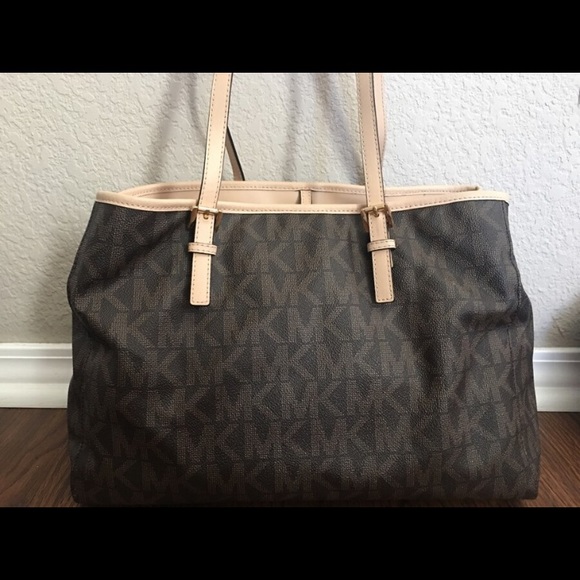 Michael Kors Tote Purse - Picture 2 of 3